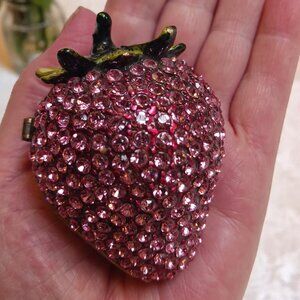 KALIFANO Collectible Pink Strawberry Swarovski Elements Trinket Jewelry Box Gift